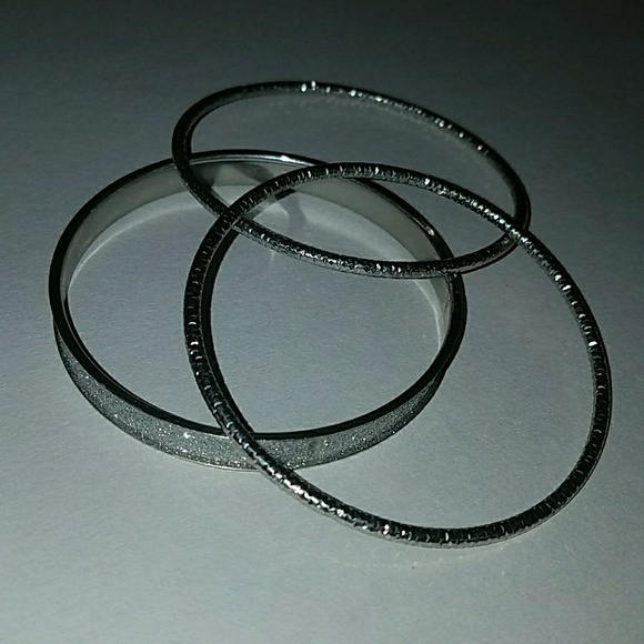 Jewelry - Modern braclets shimmery, with Sparkle
